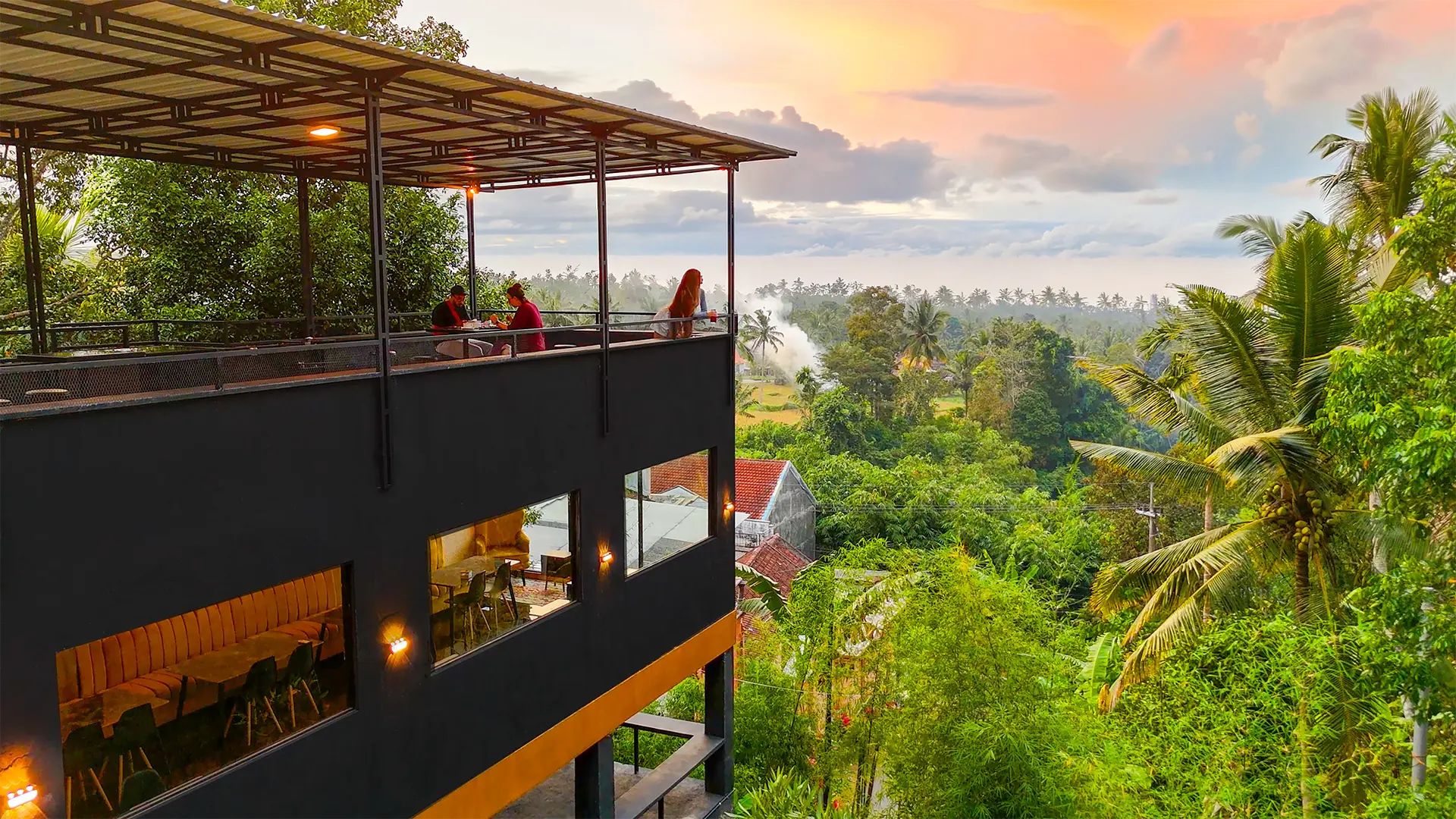 Rooftop Dining with Ocean Views to Bali – Ijen Villas by Comfy Villas